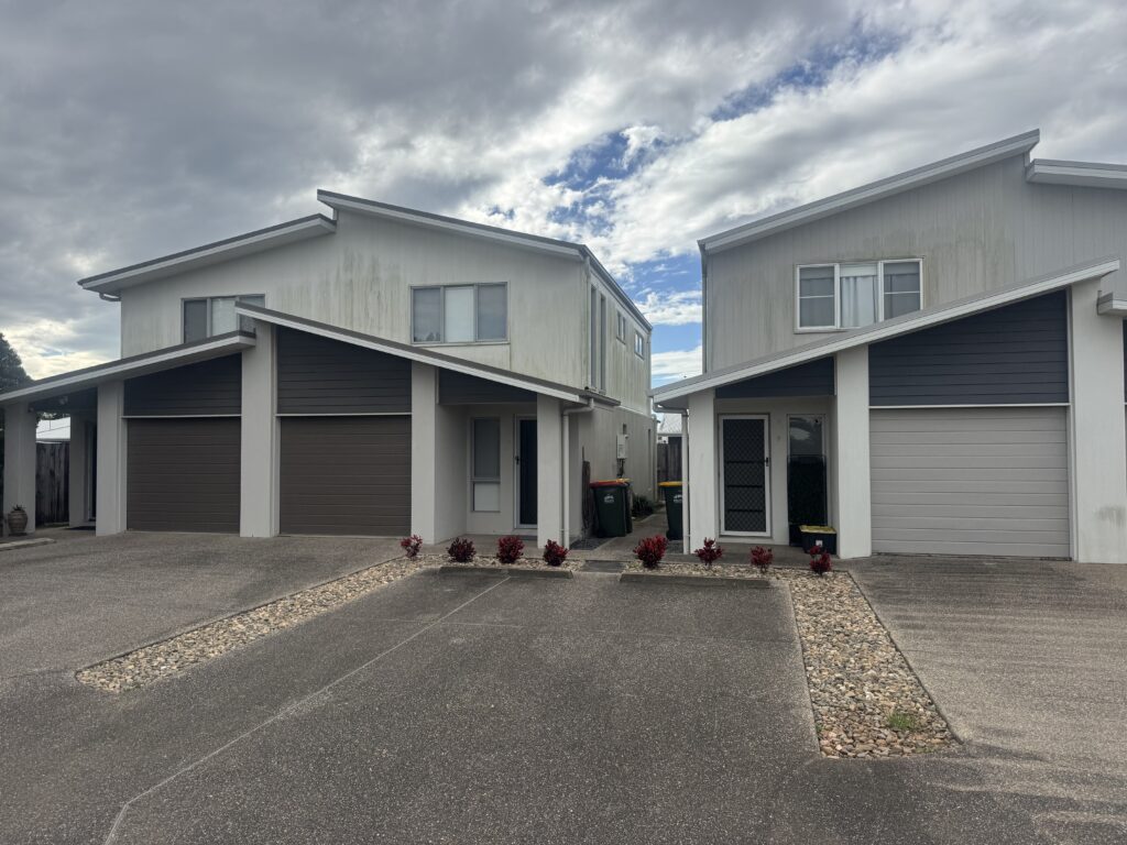 Professional house washing service Mackay