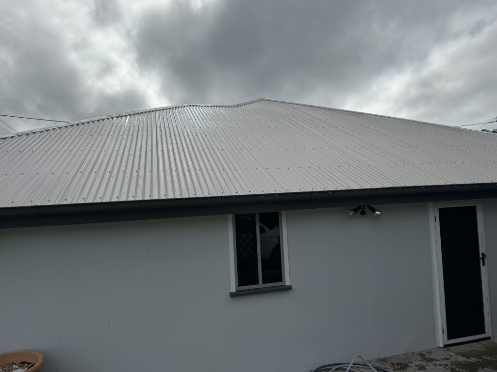 Freshly cleaned white Colorbond roof in South Mackay