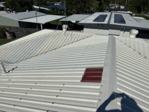 Roof cleaning completed in Andergrove Mackay by Pristine Washing