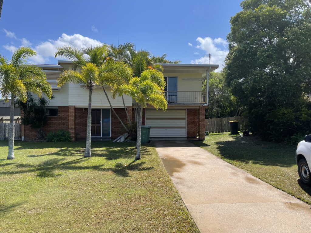 House washing North Mackay completed by Pristine Washing
