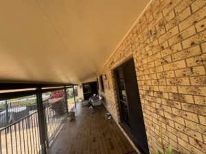     Exterior house cleaning Mount Pleasant Queensland