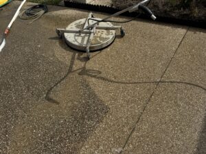 Professional driveway cleaning in Rural View, Mackay. Remove dirt, mould & stains with expert pressure cleaning. Get a free quote today.