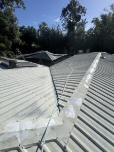Eimeo roof clean 