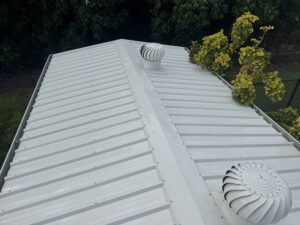How much does pressure cleaning cost in Mackay