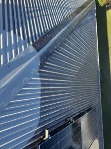 Half dirty roof