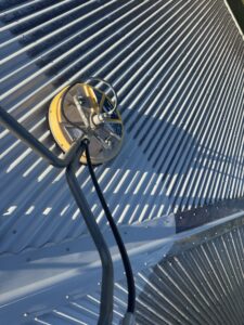 Roof cleaning Ooralea