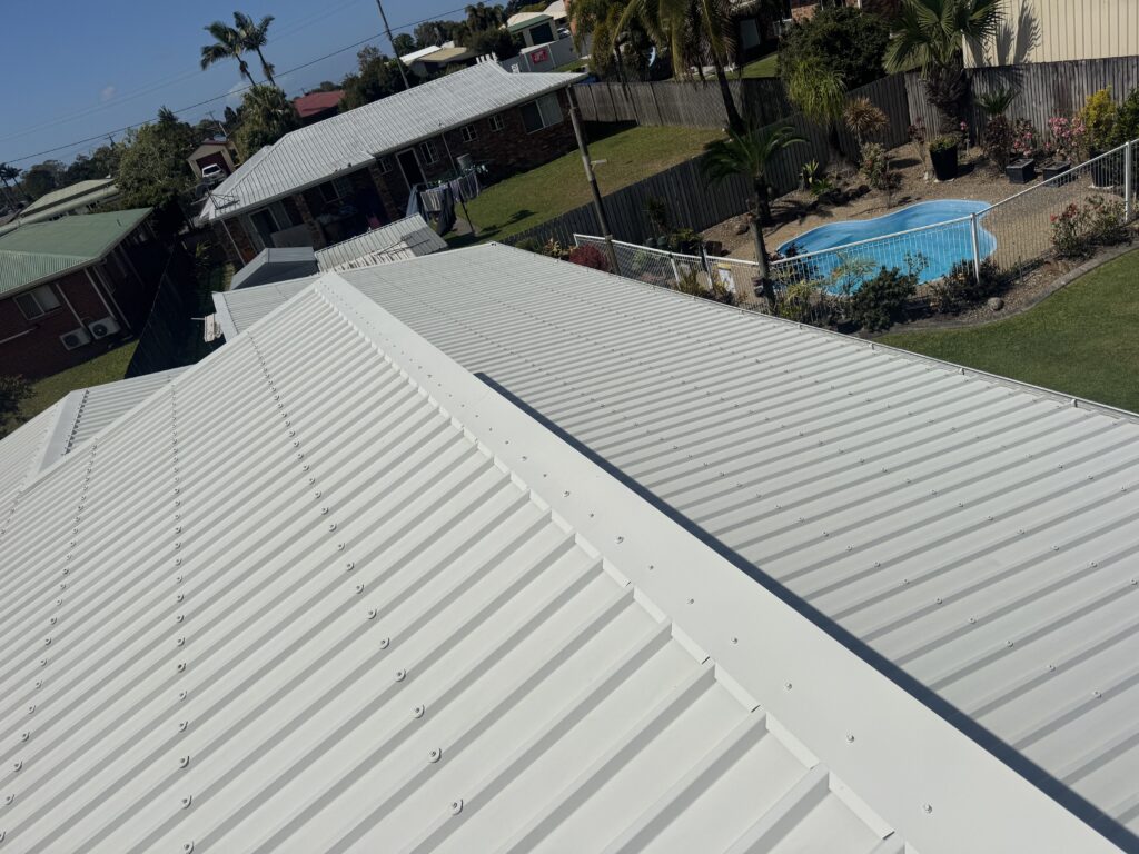 Painted Roof Cleaning Glenella