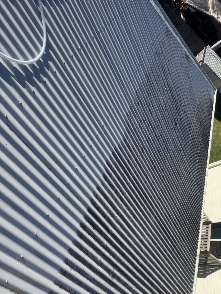 Colorbond Roof Cleaning West Mackay