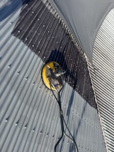 Our cleaning process of the roof